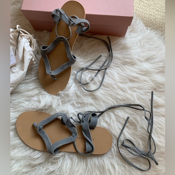 NIB Valia Gabriel Lorne Sandal Grey Nubuck 40 EUR  | 9 from goop $245 - Picture 1 of 8